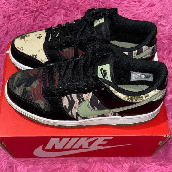 **SOLD**Nike Dunk Low Crazy Mult-Camo Sneakers - Picture 1 of 5